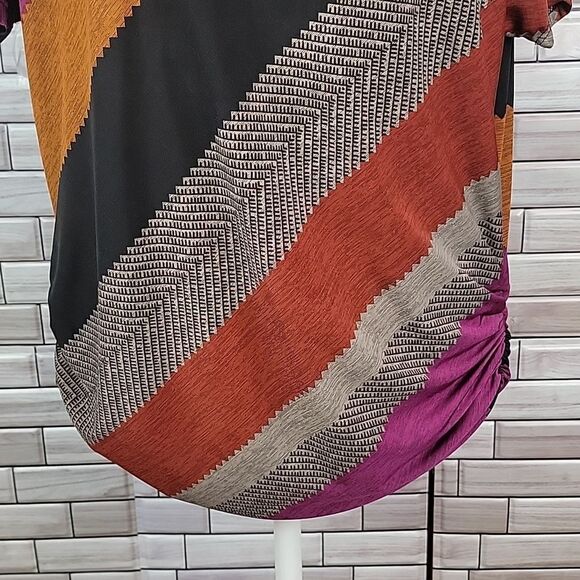 Lavish casual top Size S - Picture 3 of 11